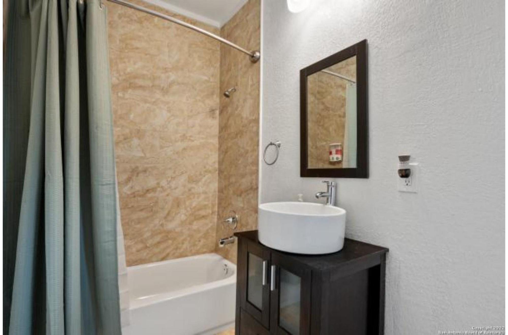 Experience Serenity In A 4Br3Ba Downtown Home San Antonio Exterior foto